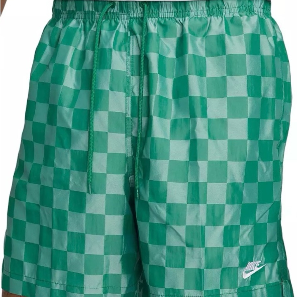 Nike Men's Green Checkered Shorts